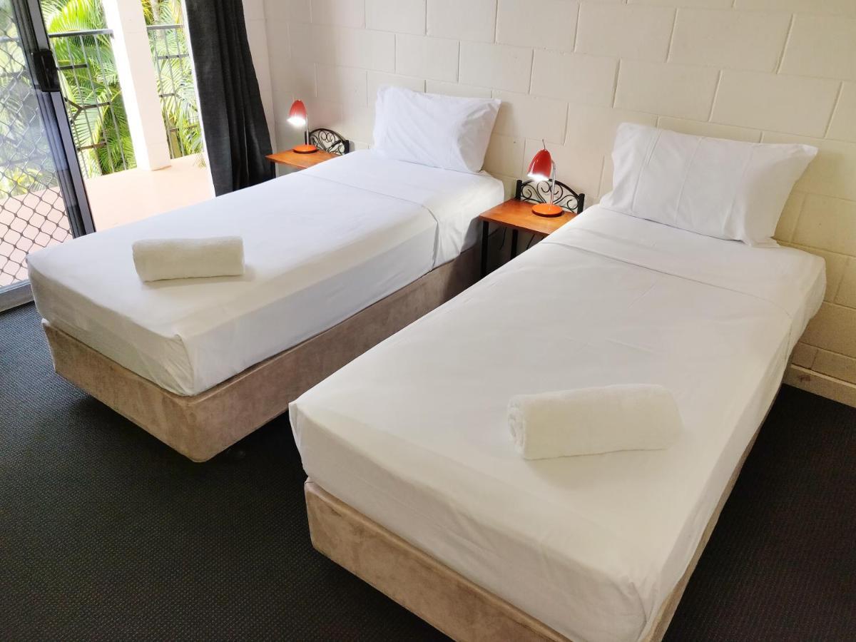 Coconut Grove Holiday Apartments Дарвин Экстерьер фото
