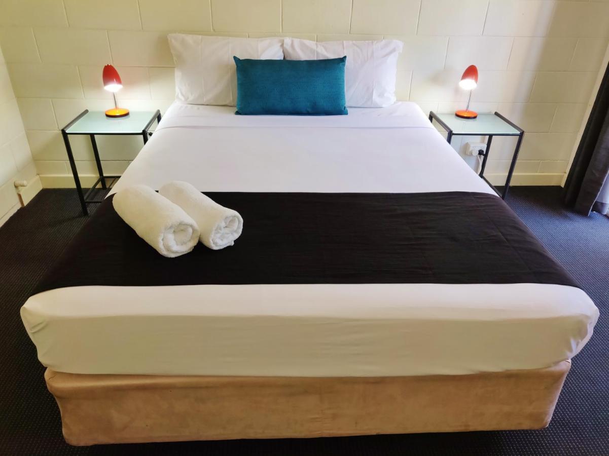 Coconut Grove Holiday Apartments Дарвин Экстерьер фото