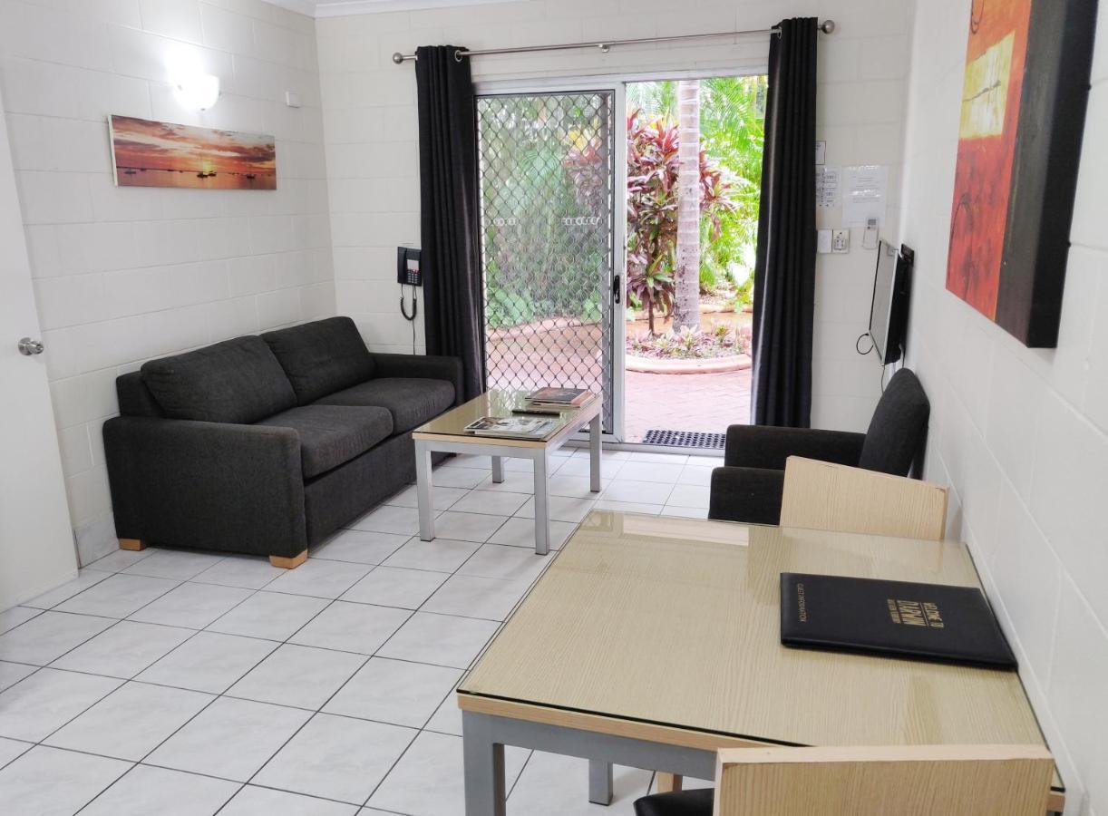 Coconut Grove Holiday Apartments Дарвин Экстерьер фото